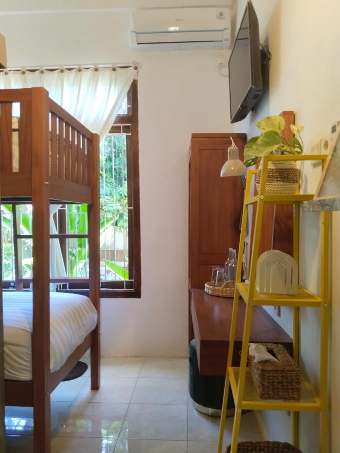 Inn House Homestay Dadapan 외부 사진