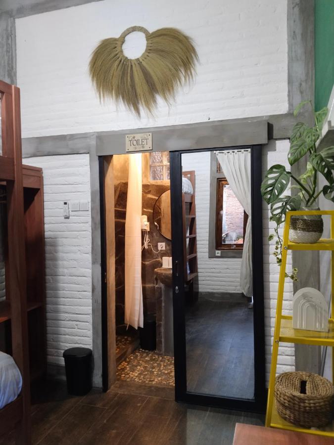 Inn House Homestay Dadapan 외부 사진
