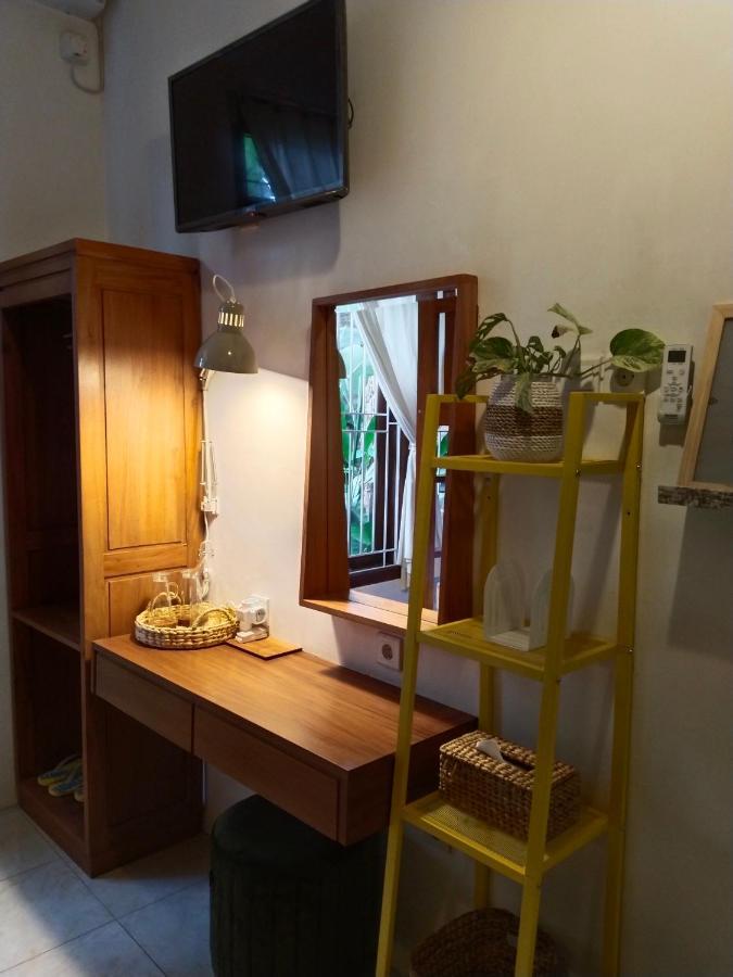 Inn House Homestay Dadapan 외부 사진