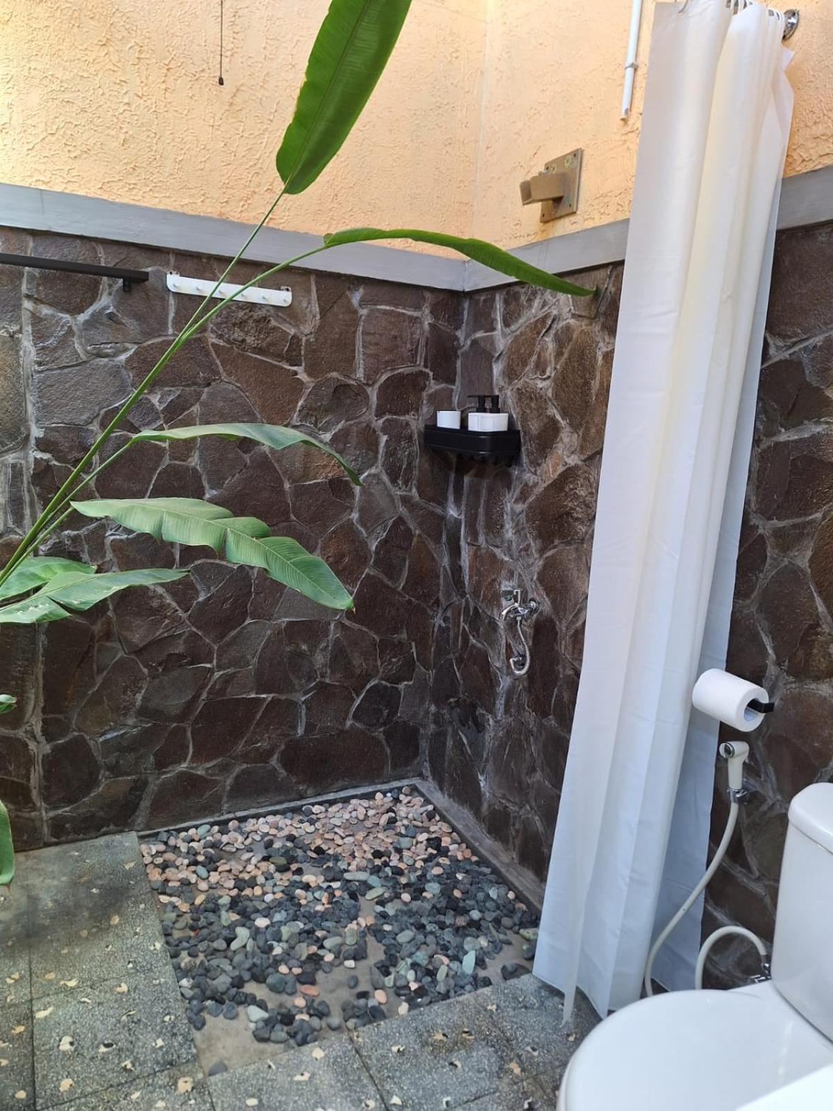 Inn House Homestay Dadapan 외부 사진