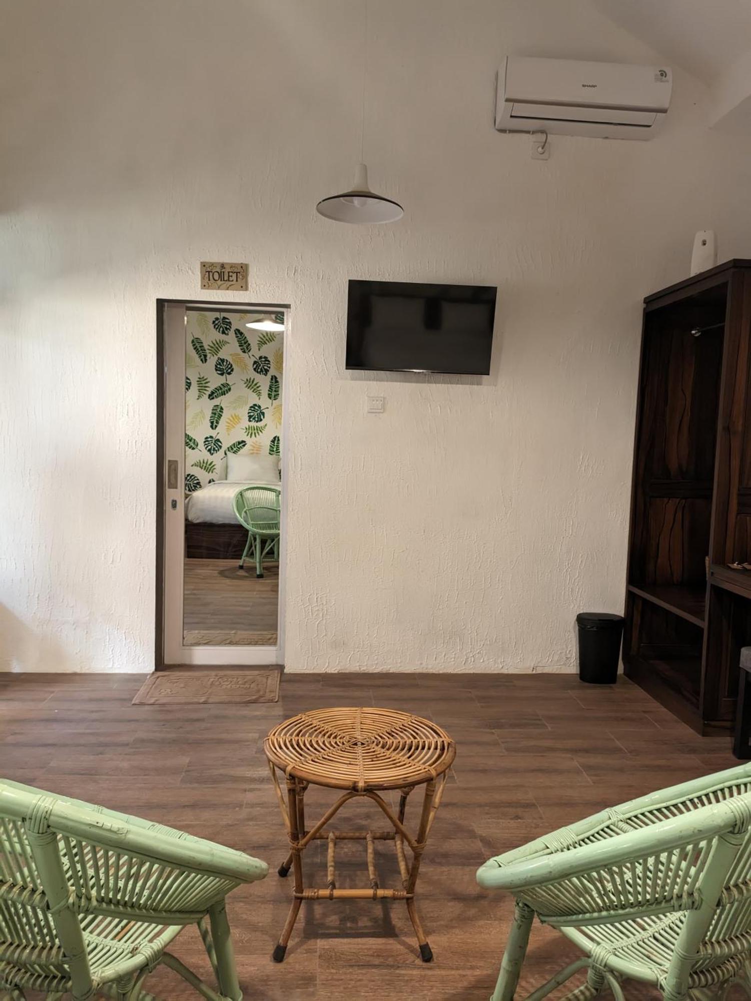 Inn House Homestay Dadapan 외부 사진